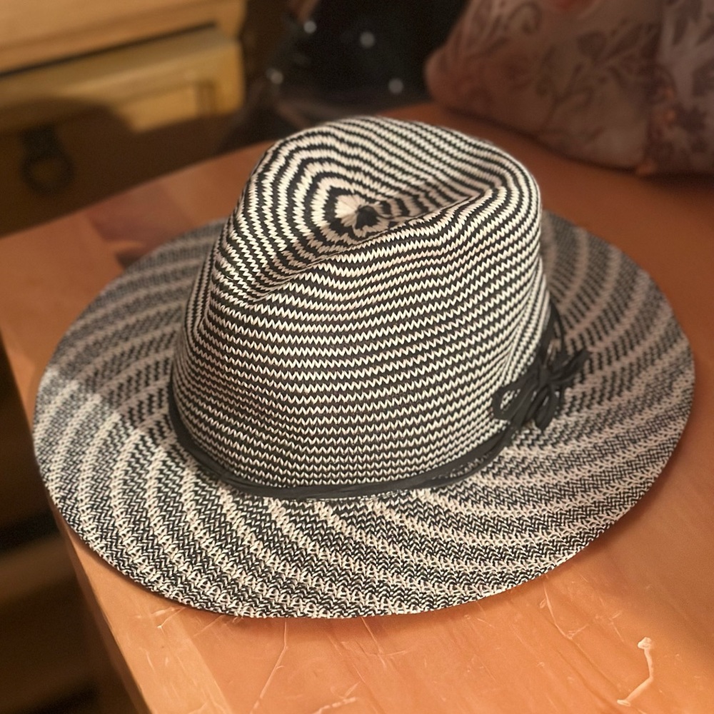 Free people woven/ straw packable fedora-style striped hat